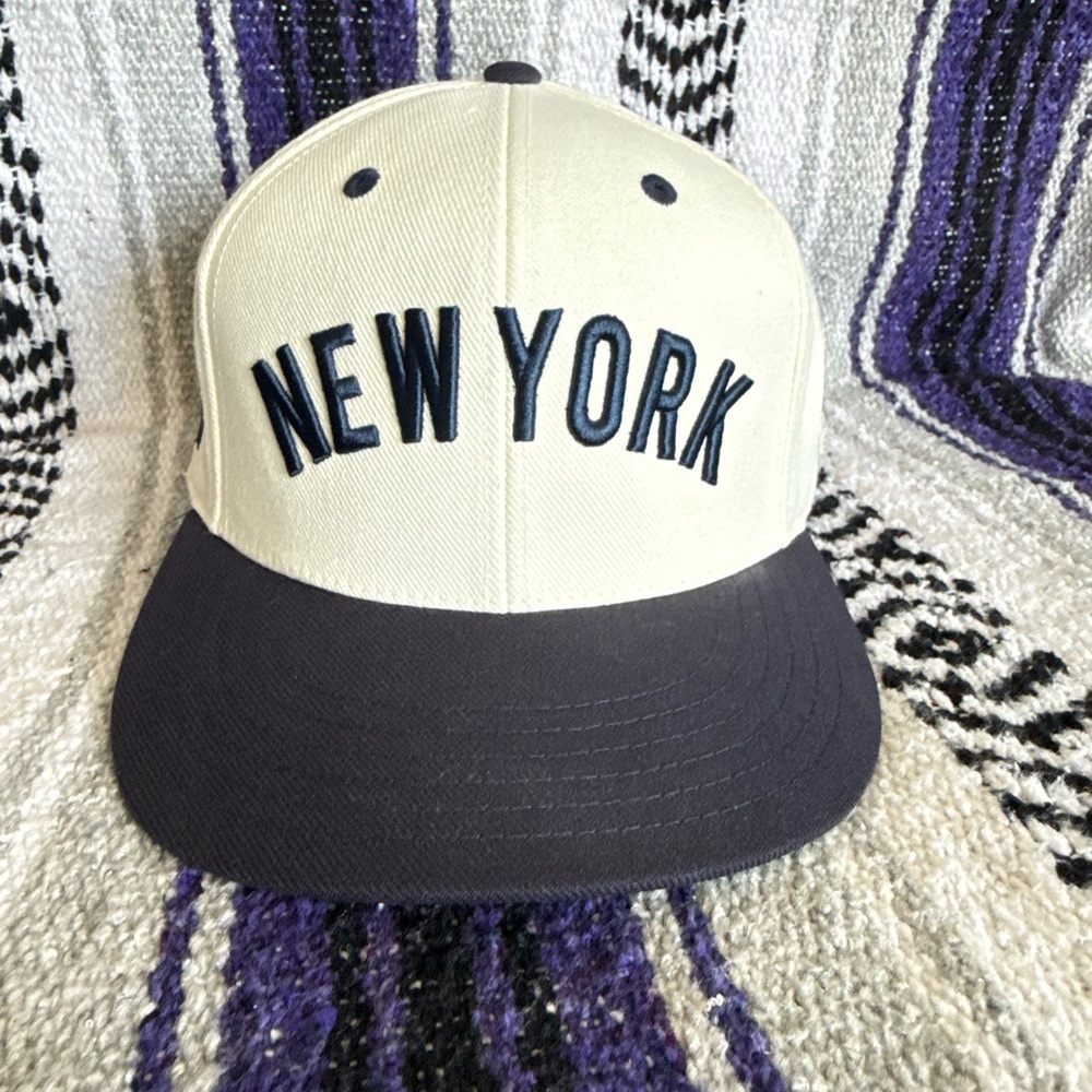 Vintage New York Yankees Hat Cap SnapBack Large Logo MLB Baseball 90s